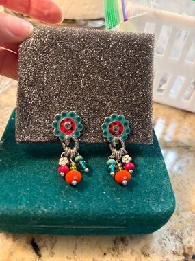 Clip Ons Multi Color